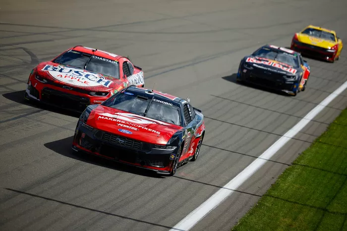 Austin Cindric, Team Penske, Ross Chastain, Trackhouse Racing