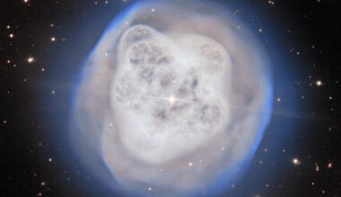 Dying star resembles a billowing crystal ball in new telescope photo
