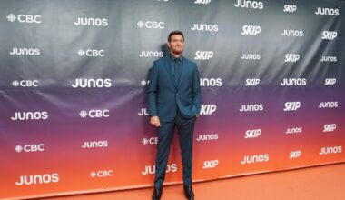 Prime Video to launch Michael Bublé and Drew Scott's Vancouver hockey show 'Hometown Giants'
