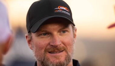 Dale Earnhardt Jr. Had 'Perfect' Response To Angry NASCAR Fan