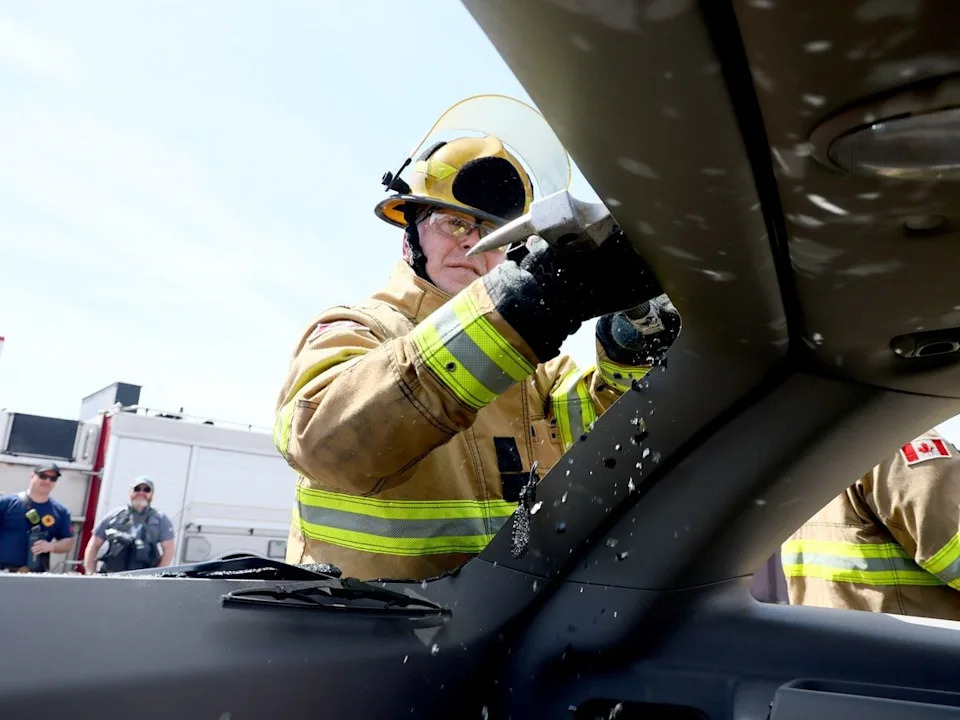 Councillor DJ Kelly at the Calgary Firefighters Association hosted “Fire Ops 101”.