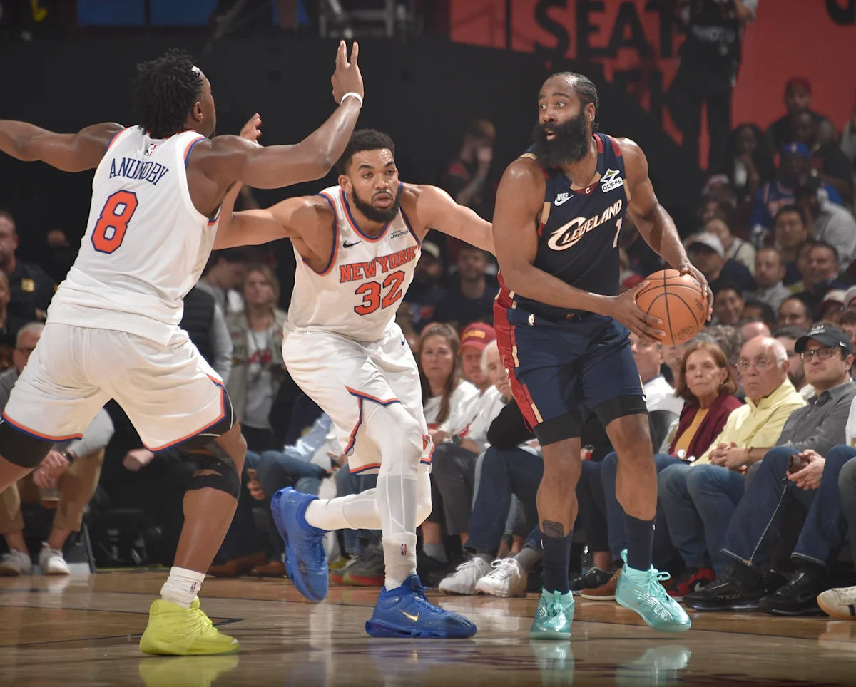 Cavs on brink of elimination after dropping Game 3 121-108 to Knicks