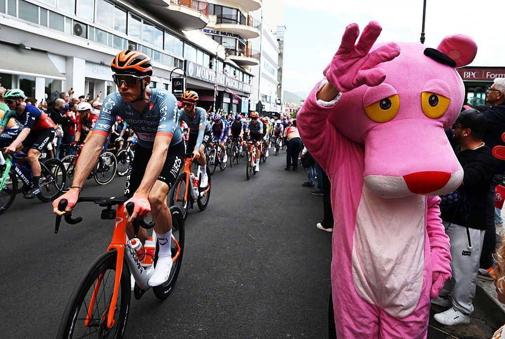 A general view of the peloton prior to the 109th Giro d'Italia 2026, Stage 7 a 244km stage from Formia to Blockhaus