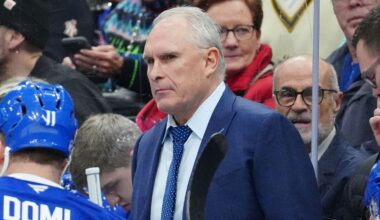 Oilers receive permission to talk to former Maple Leafs coach Craig Berube