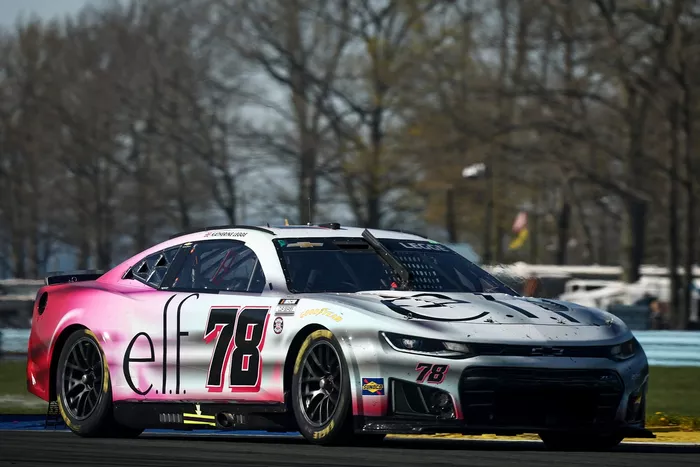 BJ McLeod, Live Fast Motorsports