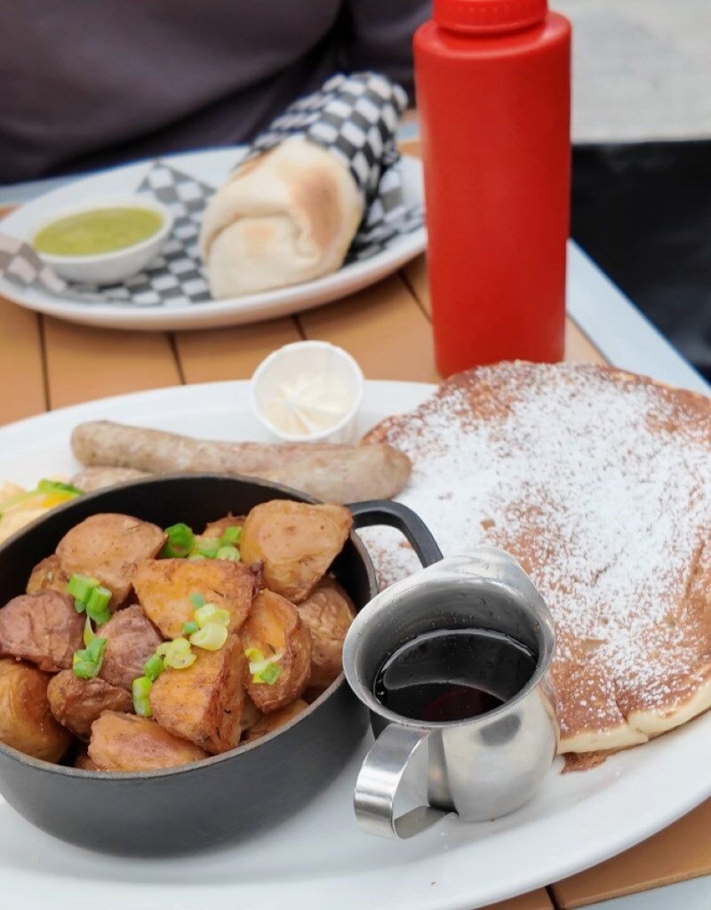 Brunch on Bowen Island is an easy breezy Vancouver day trip