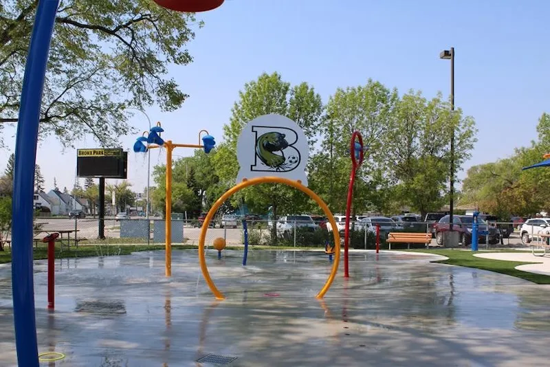 Bronx Park Spray Pad