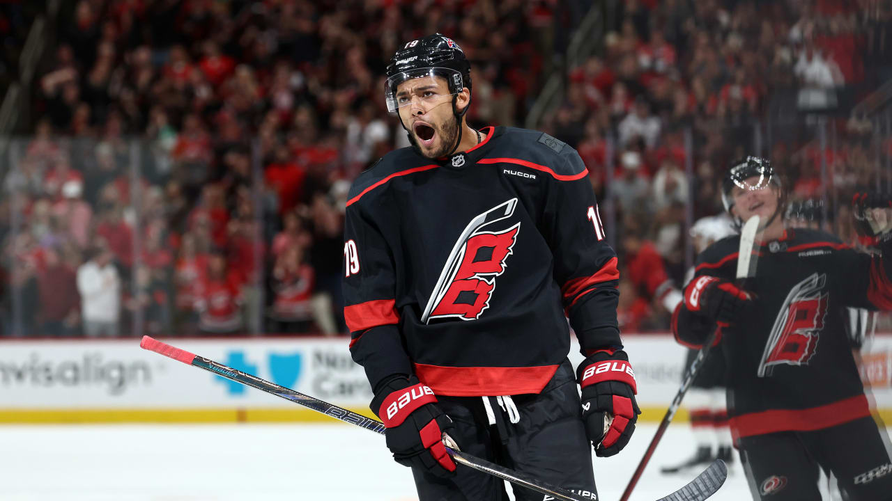 Miller enjoying fatherhood, 1st season with Hurricanes 