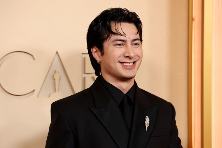 Hudson Williams attends the 98th Oscars on March 15, 2026 in Hollywood, California.