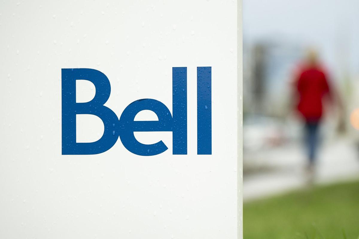 Bell CEO 'confident' in lofty revenue targets as it doubles down on AI data centres