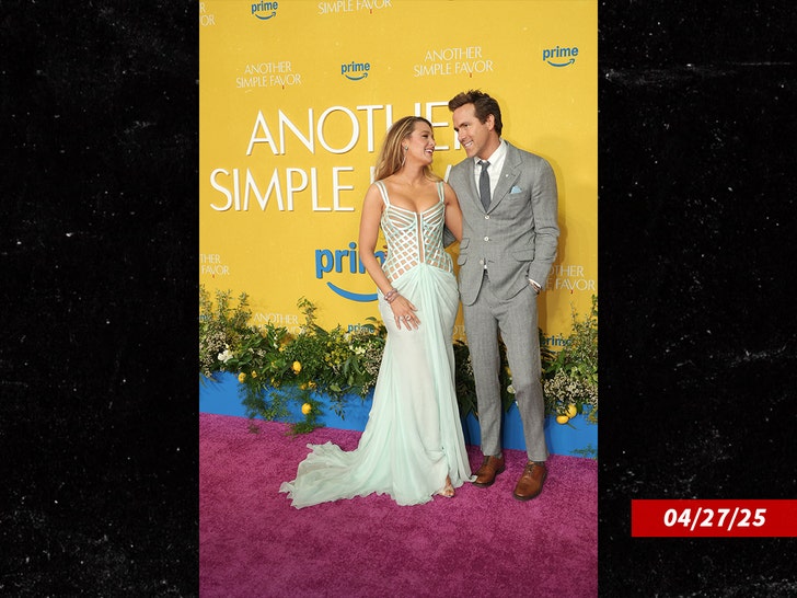 sub-ryan-reynolds-blake-lively-getty-1