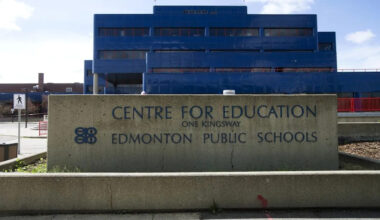 Edmonton Public Schools to rethink requirement for language courses in schools
