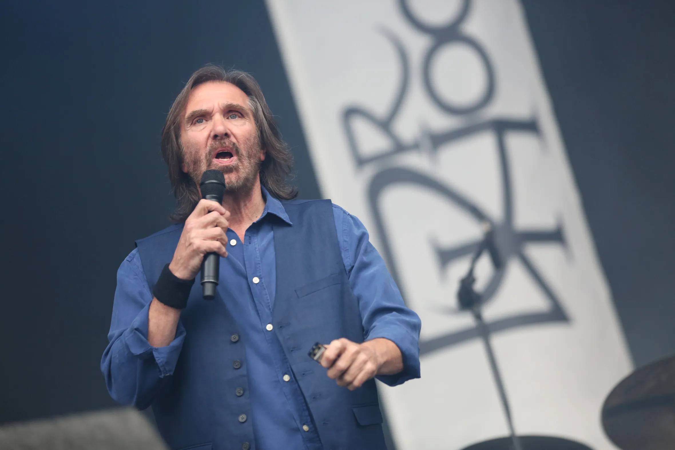 Dennis Locorriere of Dr. Hook performing at Punchestown Music Festival.