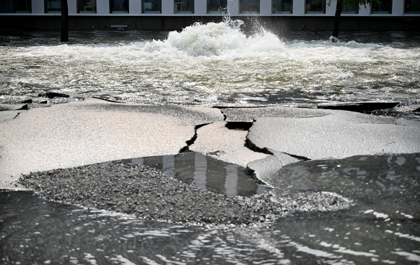 Montreal asks residents to limit water use as emergency repairs needed on network