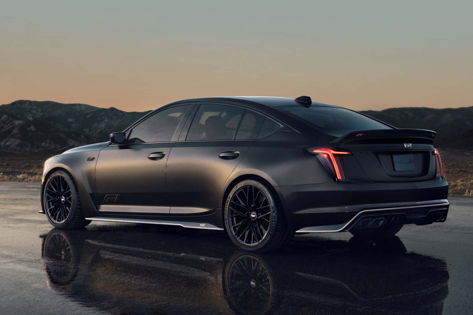 Cadillac CT5-V Blackwing F1 Collectors Series