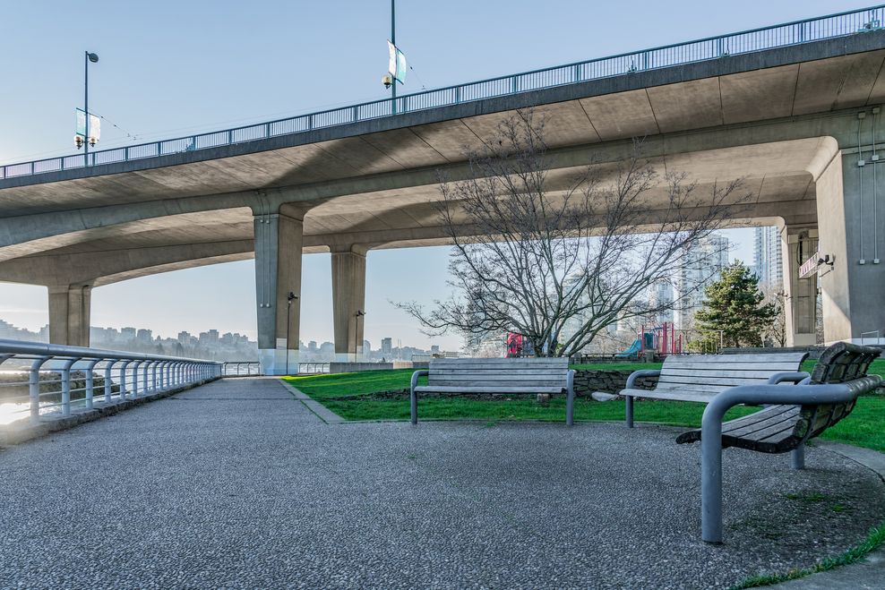 cambie street bridge false creek vancouver