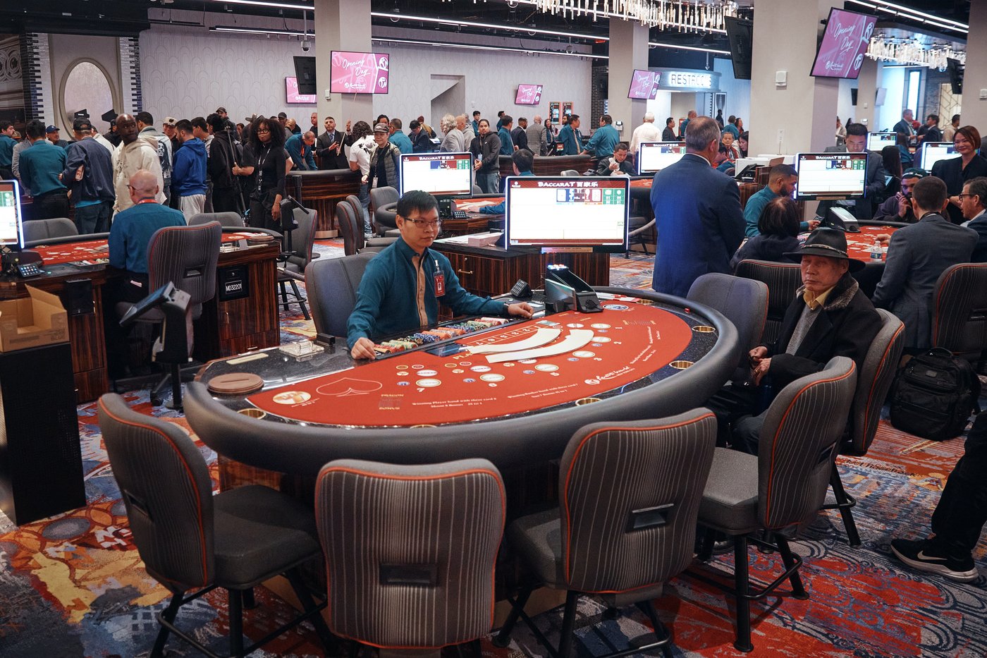 Four arrested for allegedly defrauding $200,000 from Vancouver casino