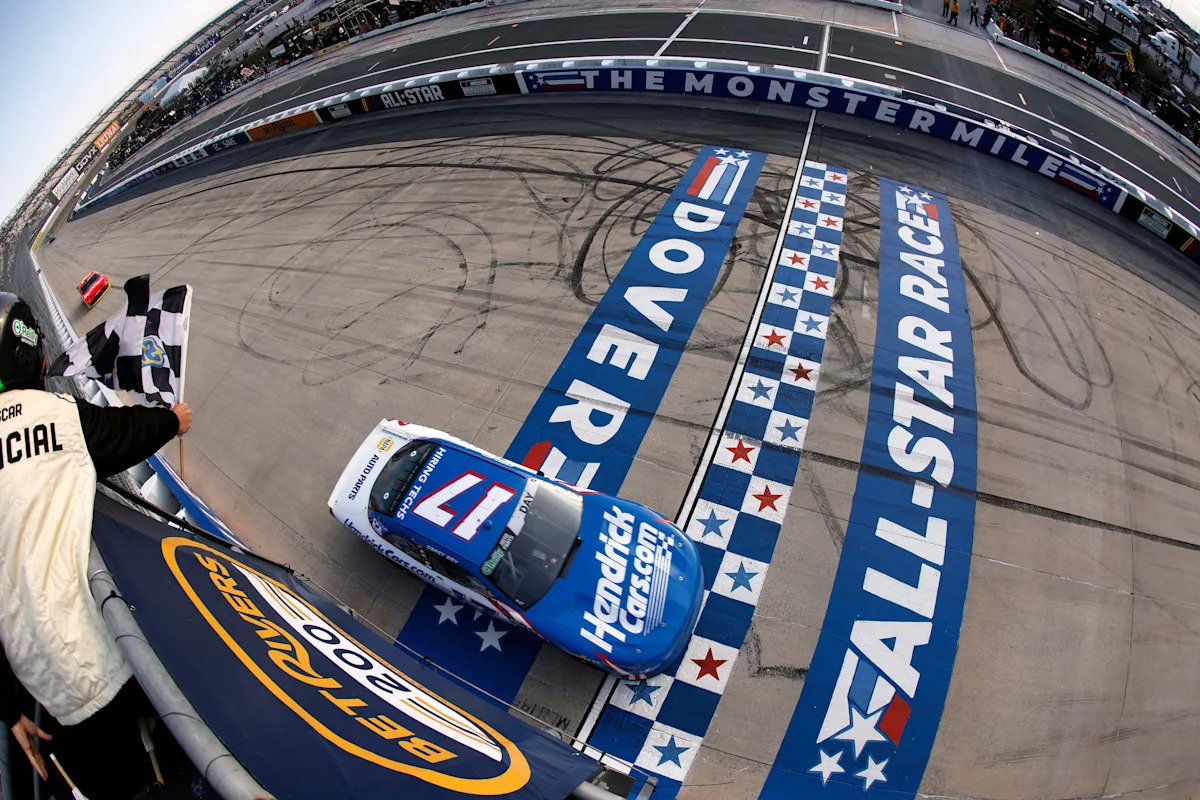 Corey Day wins NASCAR O'Reilly Series race at Dover in May 2026