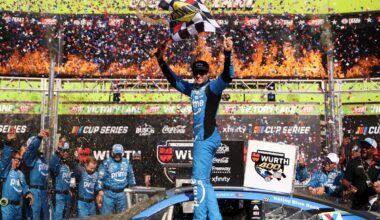 Chase Elliott holds off Denny Hamlin to win Texas NASCAR Cup race