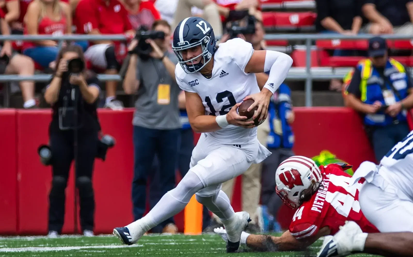 Ottawa Redblacks add two college QBs to negotiation list