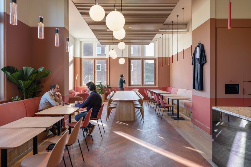 Courthouse Building H Utrecht by i29 and DP6 social hub