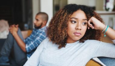 She Followed Her Grandma's Advice And Kept Finances Separate. Now She's Upset After Finding Out Her Husband Of 10 Years Was Making More Money