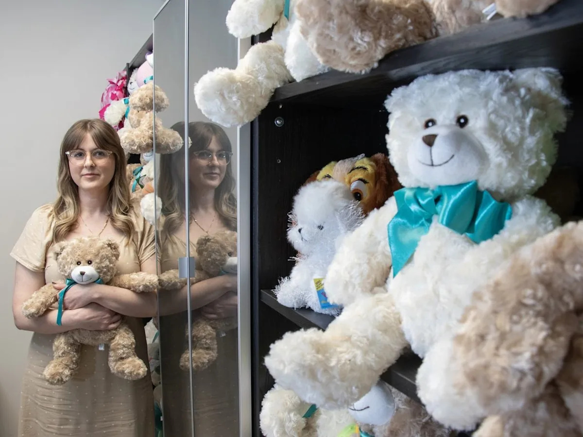 Counselling at a premium at Sexual Assault Centre of Edmonton as numbers grow, CEO says