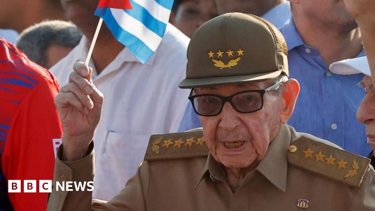Live updates: Former Cuban president Raúl Castro indicted in US over 1996 fatal downing of two planes - BBC