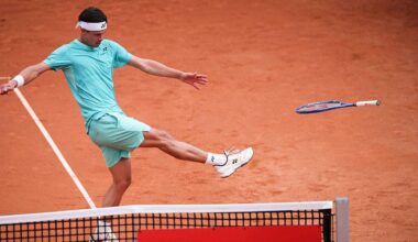 Tennis player Daniel Altmaier punts racket into crowd, shockingly avoids disqualification