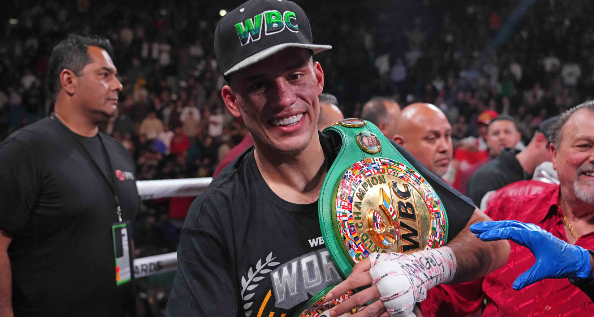 How to live stream David Benavidez vs Gilberto "Zurdo" Ramirez: Boxing, TV Channel