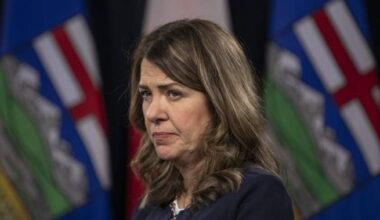Alberta Premier Danielle Smith granted security clearance for CSIS briefings