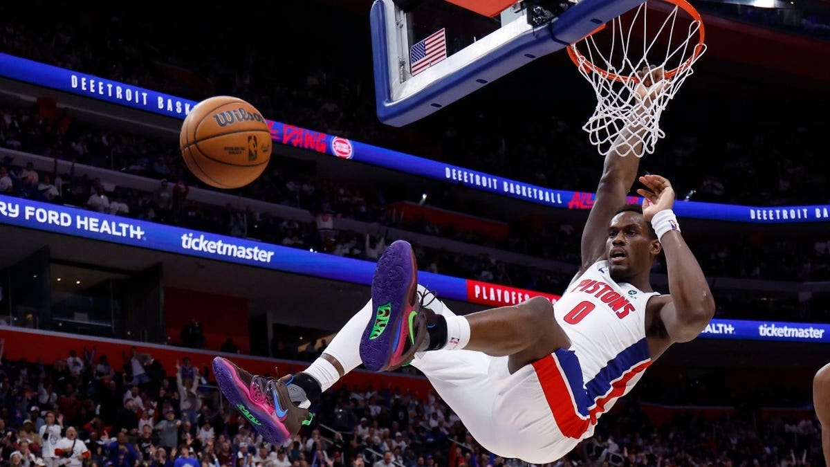 Detroit Pistons C Jalen Duren dunks the ball vs. the Cleveland Cavaliers during Game 1 in their second-round series of the 2026 NBA Playoffs at Little Caesars Arena.