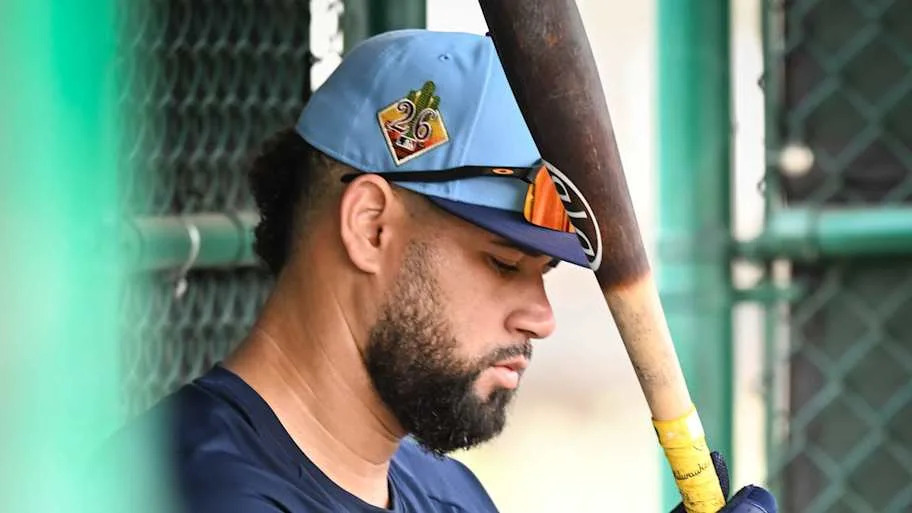 Milwaukee Brewers catcher Gary Sanchez