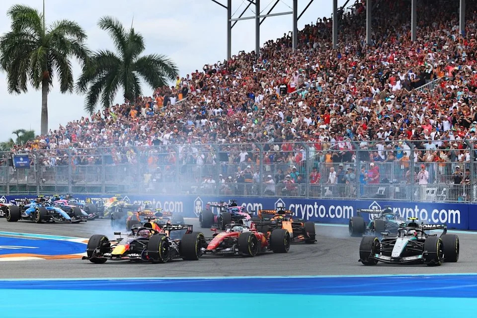 Charles Leclerc, Ferrari, Max Verstappen, Red Bull Racing, Andrea Kimi Antonelli, Mercedes