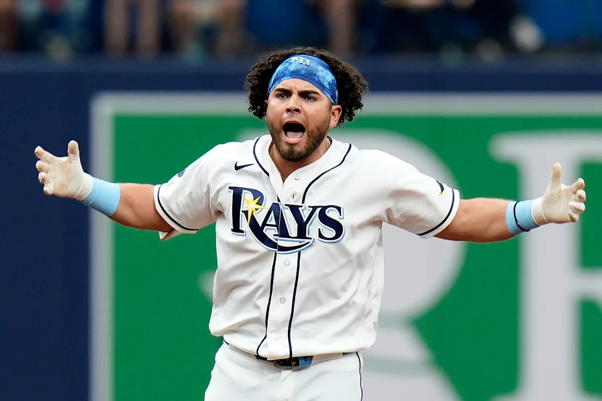 Rays use 4-run eighth to beat Orioles, complete MLB-best sixth sweep while improving to 21-4 in past 25 games