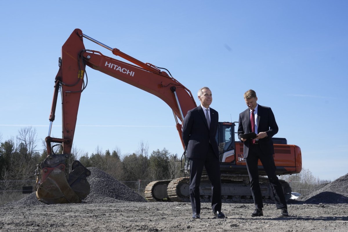 Ottawa still pledging to double construction pace despite home building headwinds
