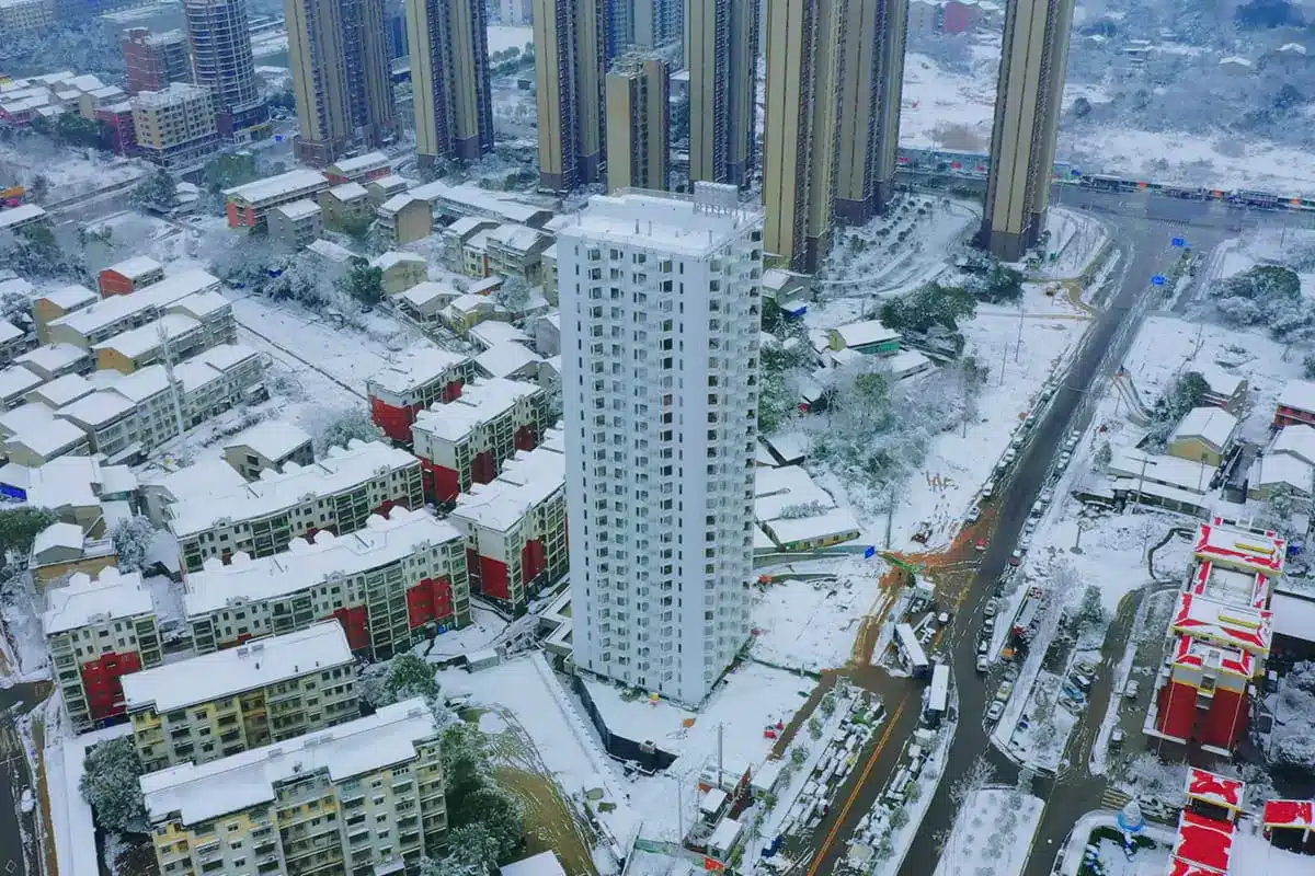 Entire Apartments Leave The Factory With Wiring And Ducts Installed