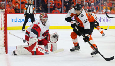 Flyers’ power outage continues in Game 3 loss to Hurricanes