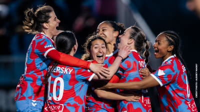 Montréal Roses at Stade Saputo on August 29