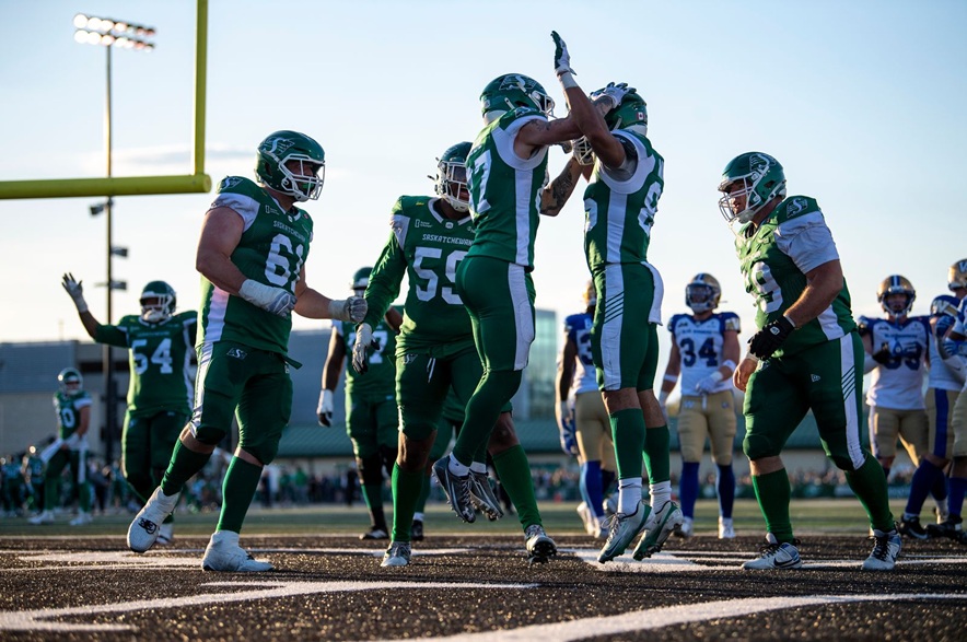 Hometown hero Daniel Wiebe snags game-winning TD in Riders’ Saskatoon pre-season tilt
