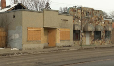 Edmonton, Peace River team up to push province to change rules on derelict commercial properties