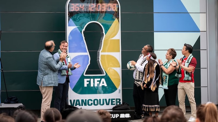 Mayor Ken Sim and other dignitaries unveil a countdown clock to celebrate the one year countdown to the FIFA World Cup 2025 in Vancouver, on June 11, 2025.