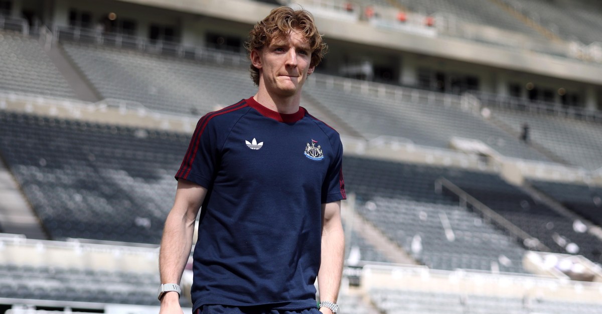 Bayern Munich News: The approach to get Gordon; Lewandowski to PSG?