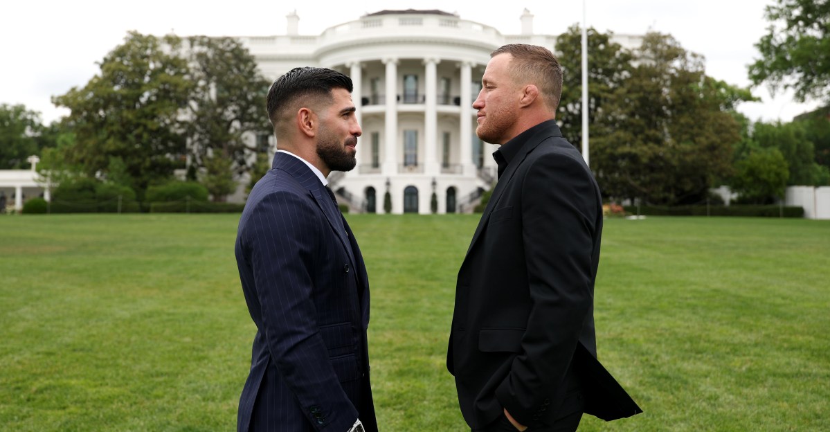 Video: Topuria, Gaethje face off at White House event