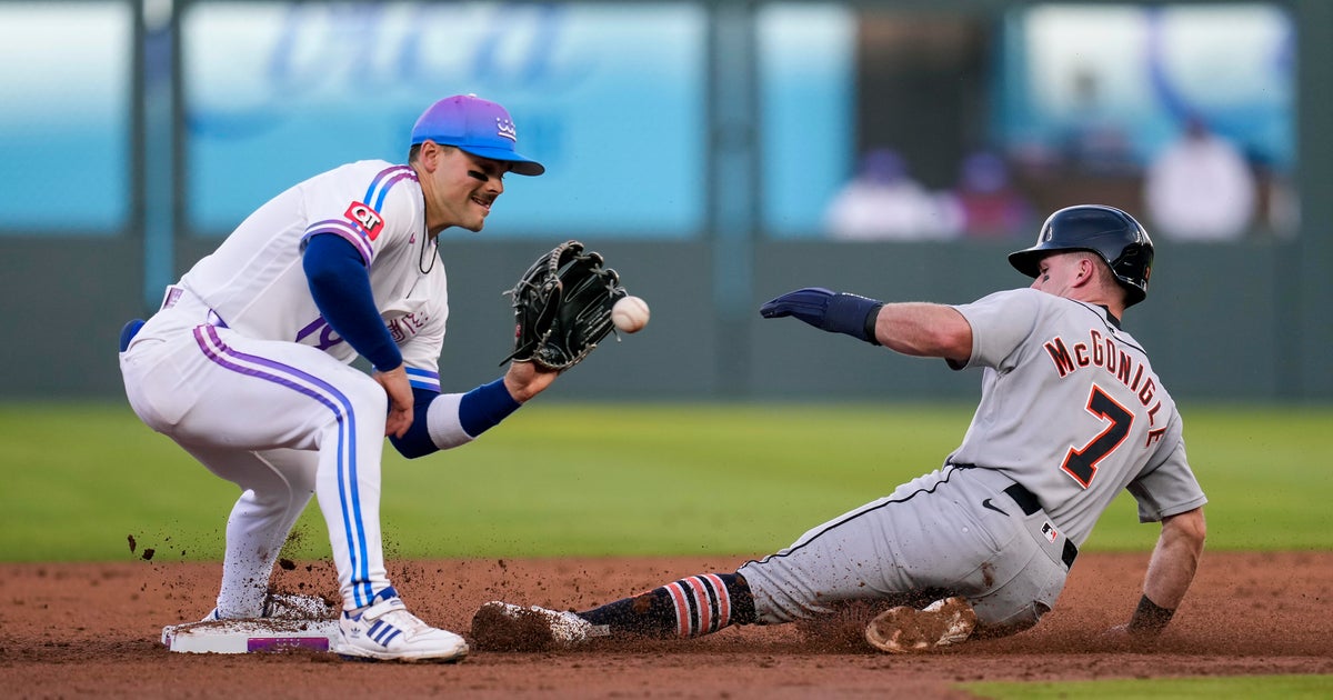 Isbel gets first walk-off hit, makes pair of great catches to lift Royals over Tigers 4-3