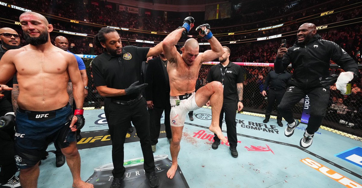 UFC 328 post-fight show: Reaction to Sean Strickland shocking Khamzat Chimaev to regain title