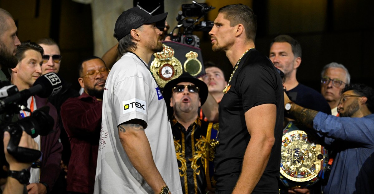 Massive Rico Outweighs Usyk By 25 Pounds In Egypt!