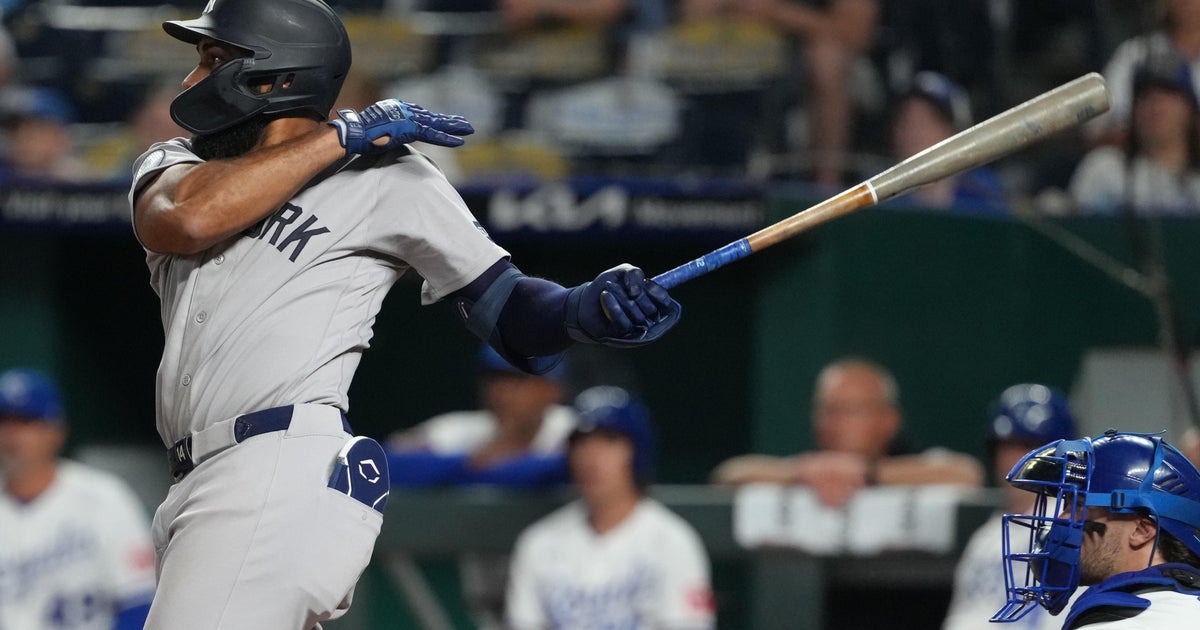 Yankees hit 6 homers, every starter has at least 2 hits for first time amid a 15-1 romp over Royals