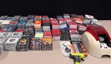 2 Mississauga men charged in widespread gift card scam: Halton Regional Police
