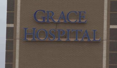 Manitoba Nurses Union reacts after 3 workers were assaulted at Grace Hospital last week